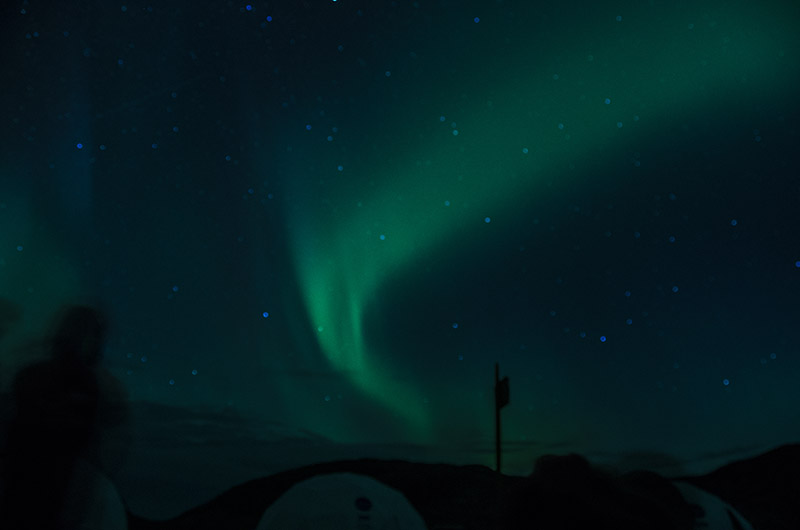 08 - Groenlandia - aurora boreal - fiordo Tunulliarfik - campamento Qaleraliq